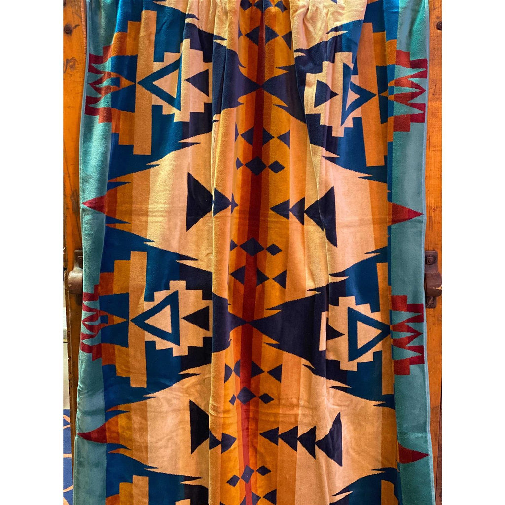 Pendleton Jacquard Oversized Spa Towel