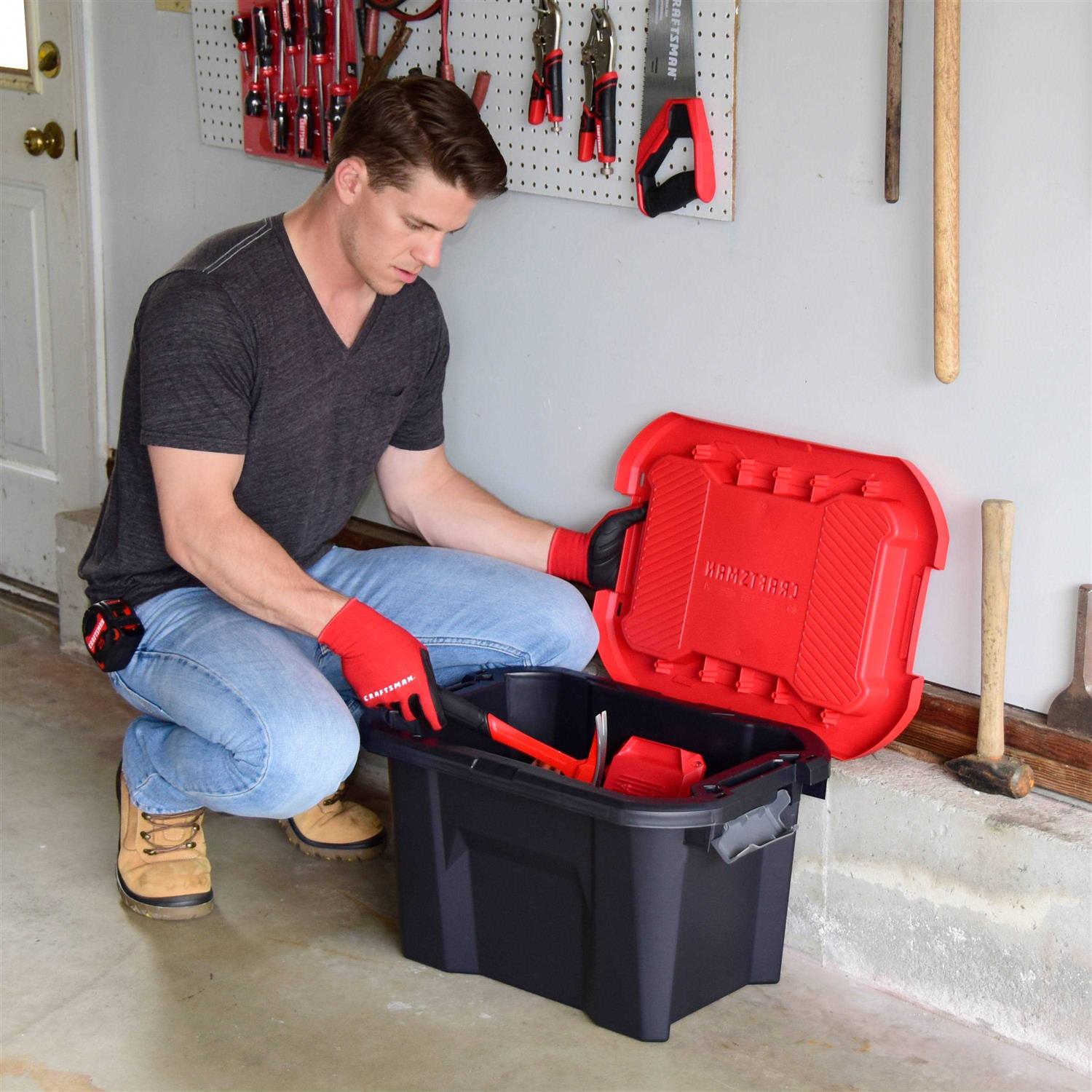 CRAFTSMAN Black Heavy Duty Tote with Latching Lid CMXXPBP