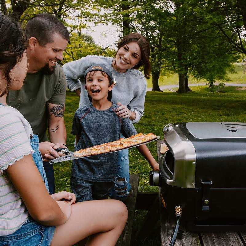 Halo Versa 16 Outdoor Pizza Oven