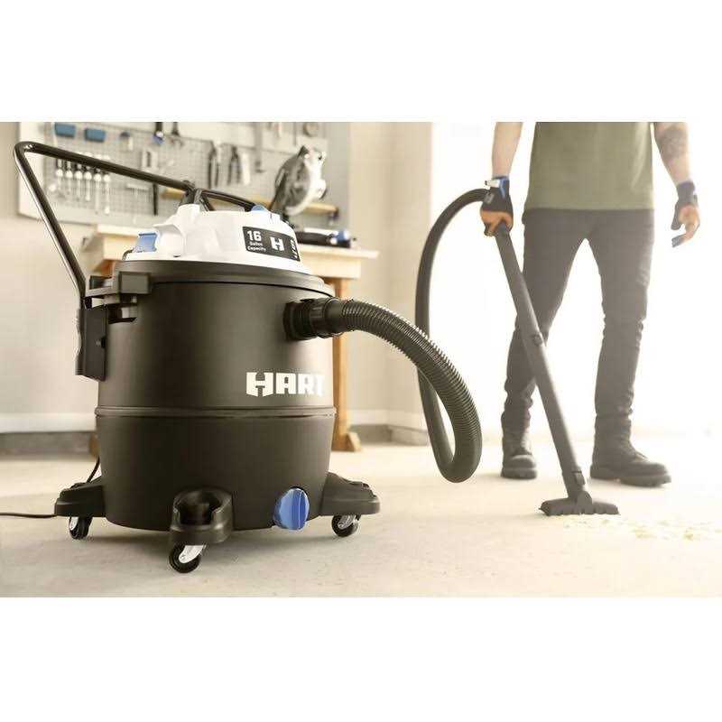 Hart 16 Gallon 6 Peak HP Poly Wet/Dry Vacuum VOC1612PF 3701