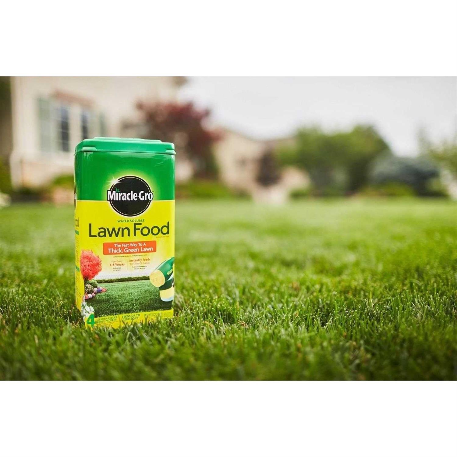 Miracle Gro Water Soluble Lawn Food