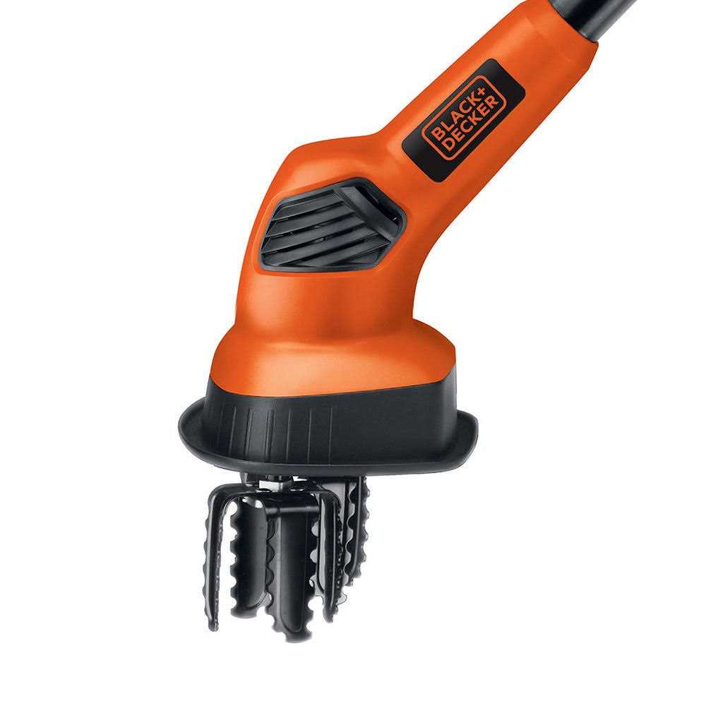 Black Decker LGC120B 20V Max Cordless Lithium-Ion Garden Cultivator