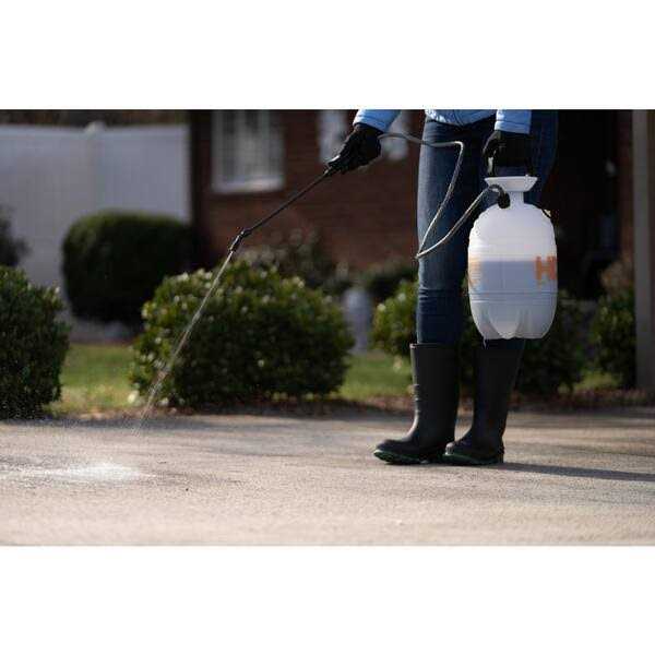 ECOLAB 1 Gal. Concrete and Driveway Degreaser Concentrate