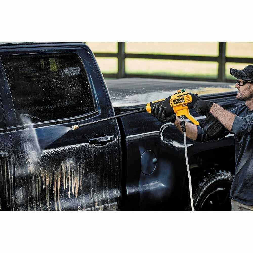 DeWalt 20V MAX 550 PSI Cordless Power Cleaner DCPW550B