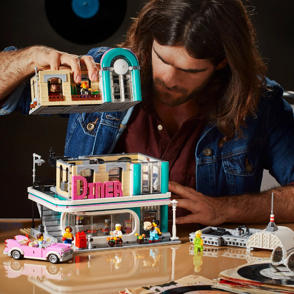 LEGO Creator Expert: Downtown Diner (10260)