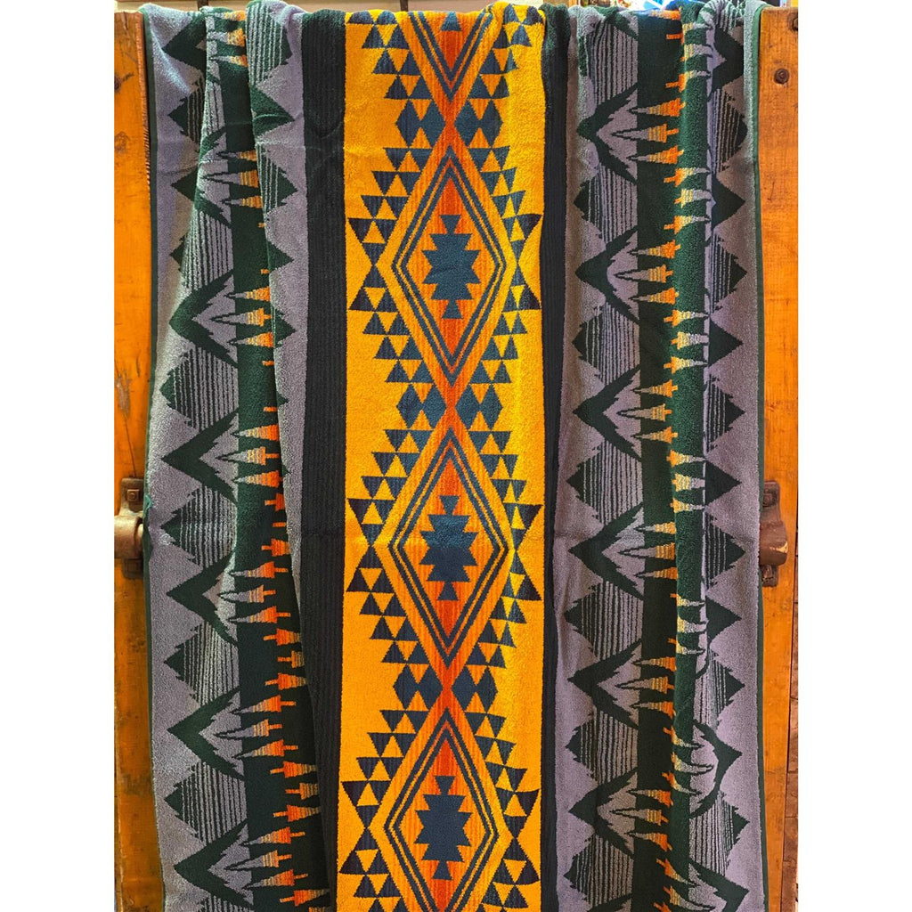 Pendleton Jacquard Oversized Spa Towel