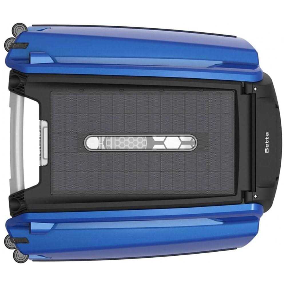 Betta SE Solar Powered Smart Robotic Pool Skimmer