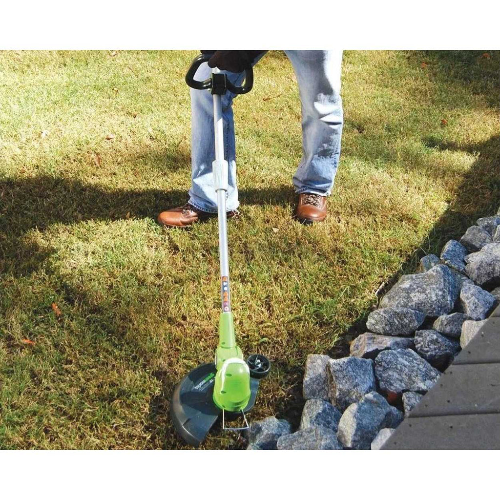 Greenworks 40V 13 Cordless String Trimmer / Edger, 2.0Ah Battery and Charger