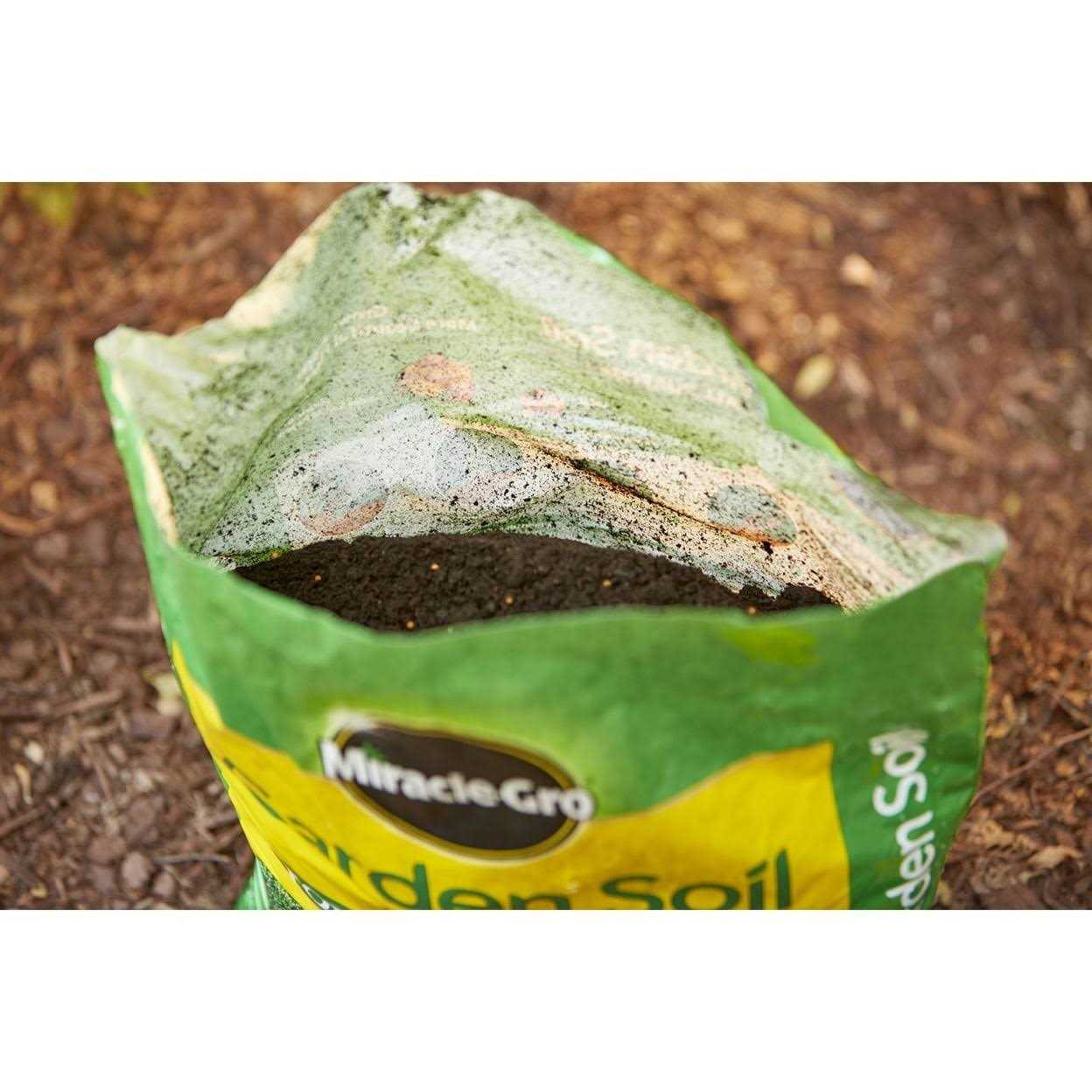 Miracle Gro All Purpose Garden Soil