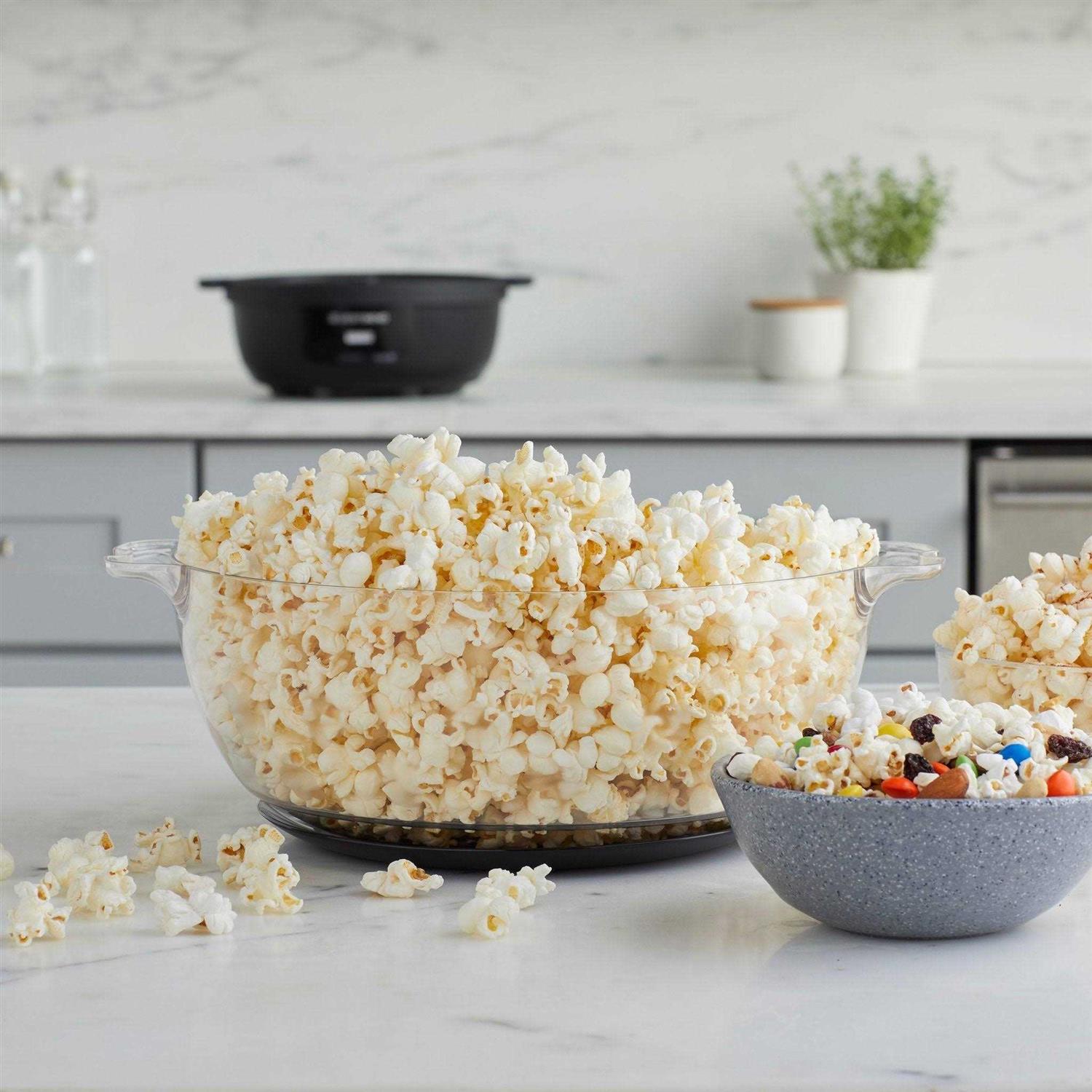 West Bend 6 Qt. Stir Crazy Popcorn Machine