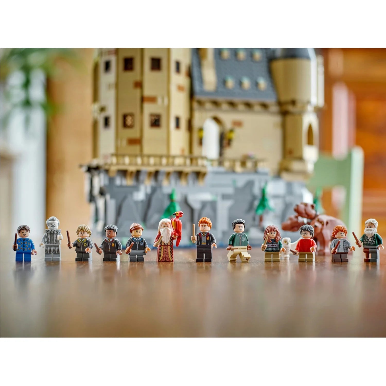 LEGO Harry Potter Hogwarts Castle: The Main Tower Set 76454