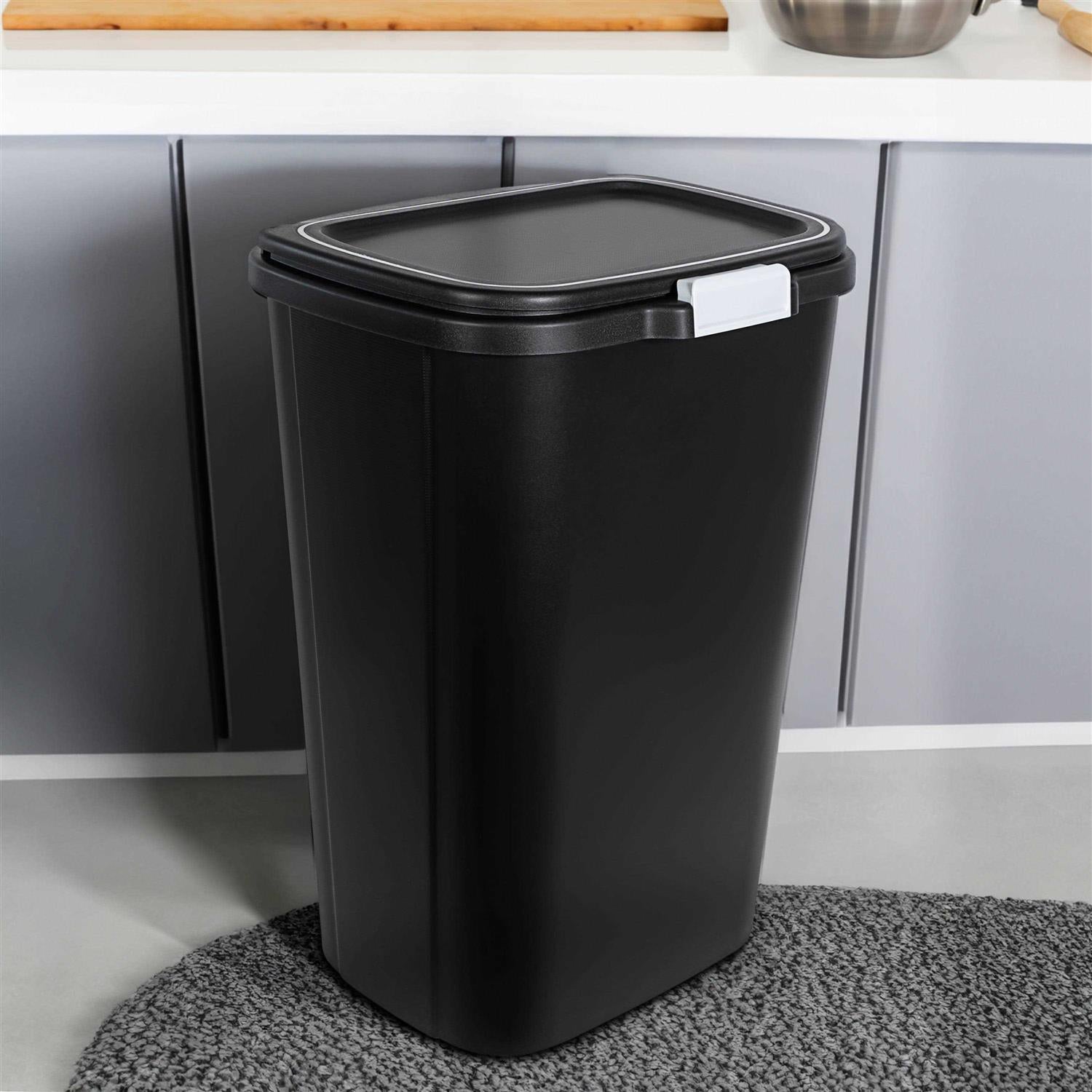 Hefty 13 Gallon Odor Control Touch Lid Trash Can