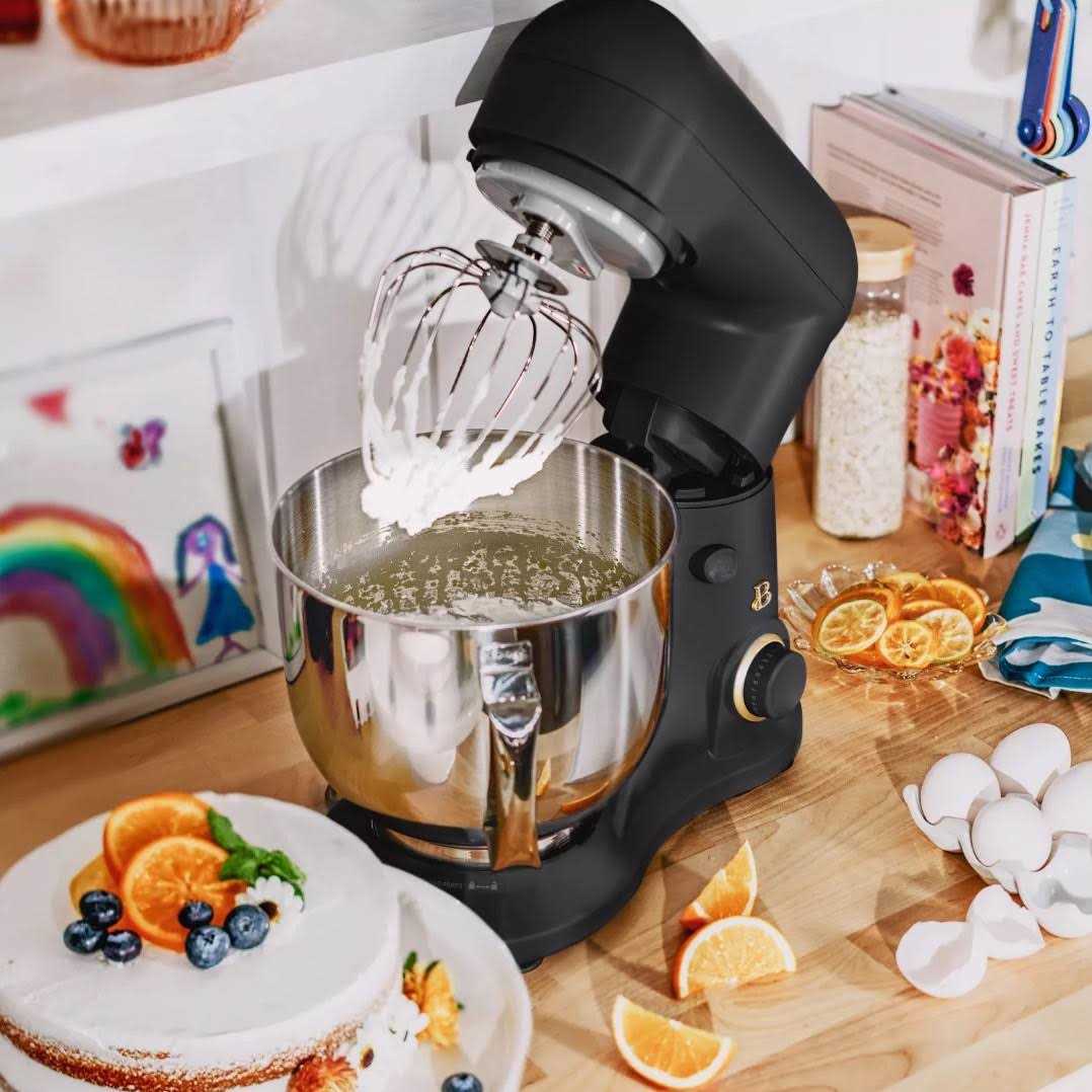Beautiful 5.3QT Lightweight & Powerful Tilt-Head Stand Mixer