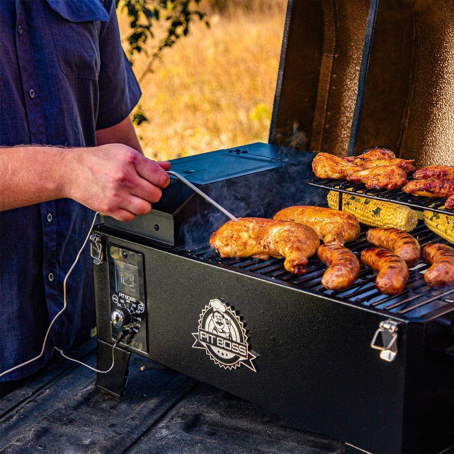 Pit Boss Mahogany 150PPS Tabletop Wood Pellet Grill
