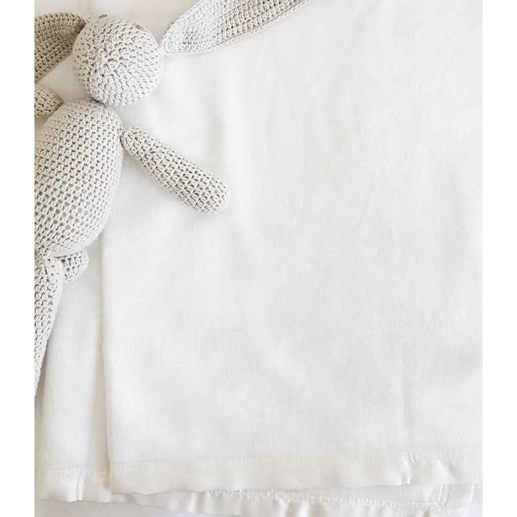Cozy Earth Bamboo Blanket