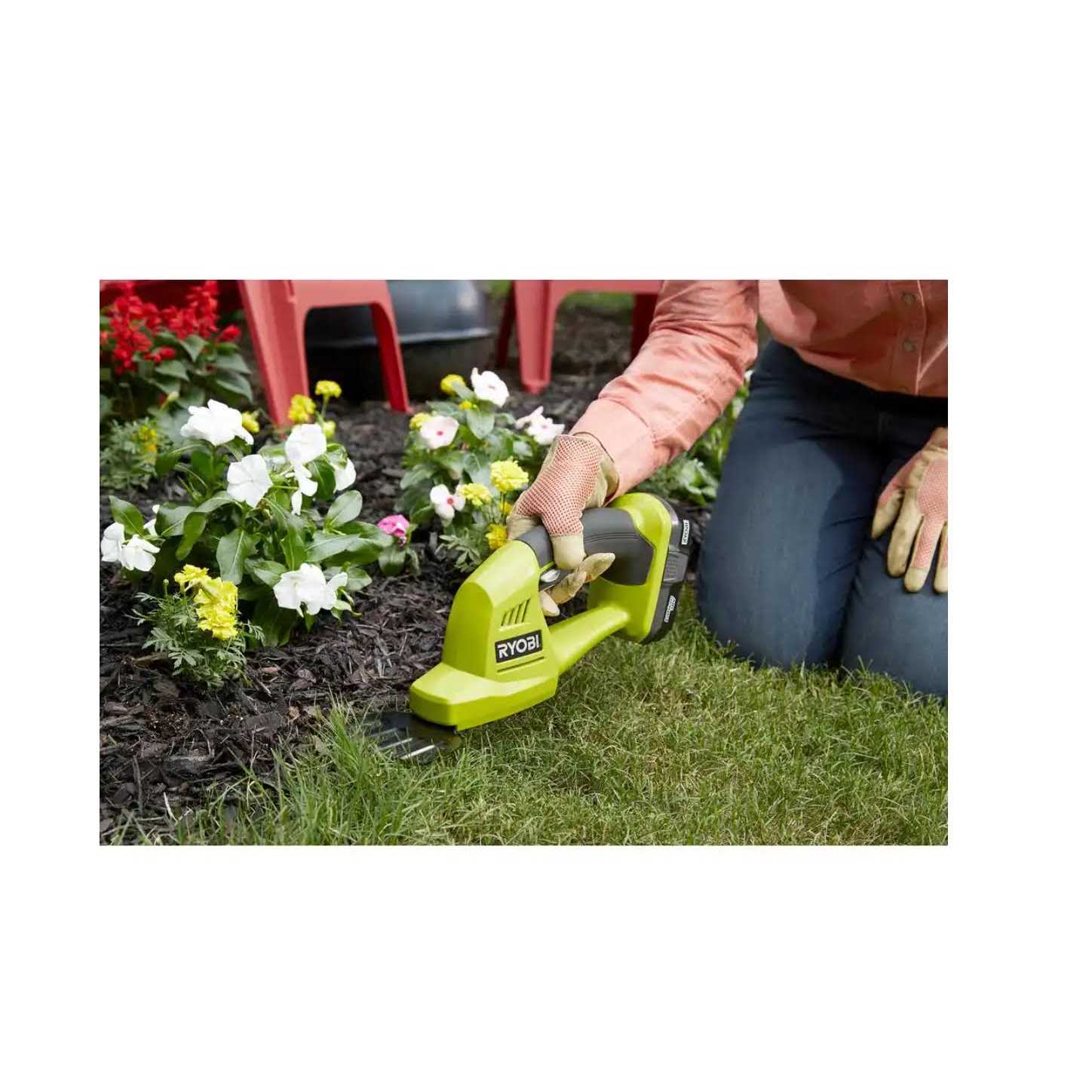 Ryobi Deal Finders ONE+ 18-Volt Cordless Battery Grass Shear Trimmer