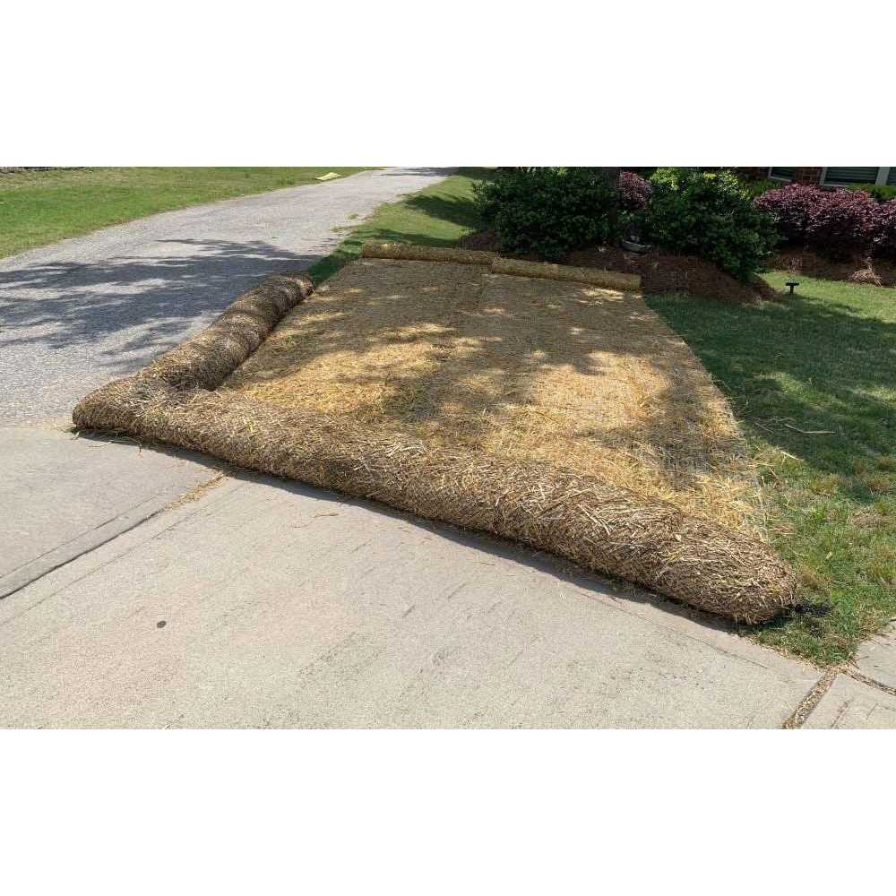 Pennington Straw Wattle 8 IN x 8 FT