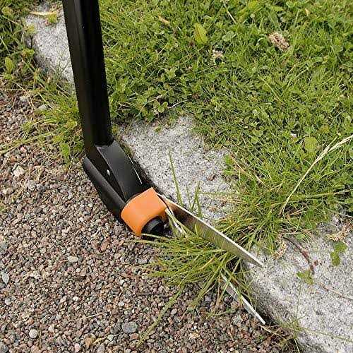 Fiskars Long-Handle Swivel Grass Shears
