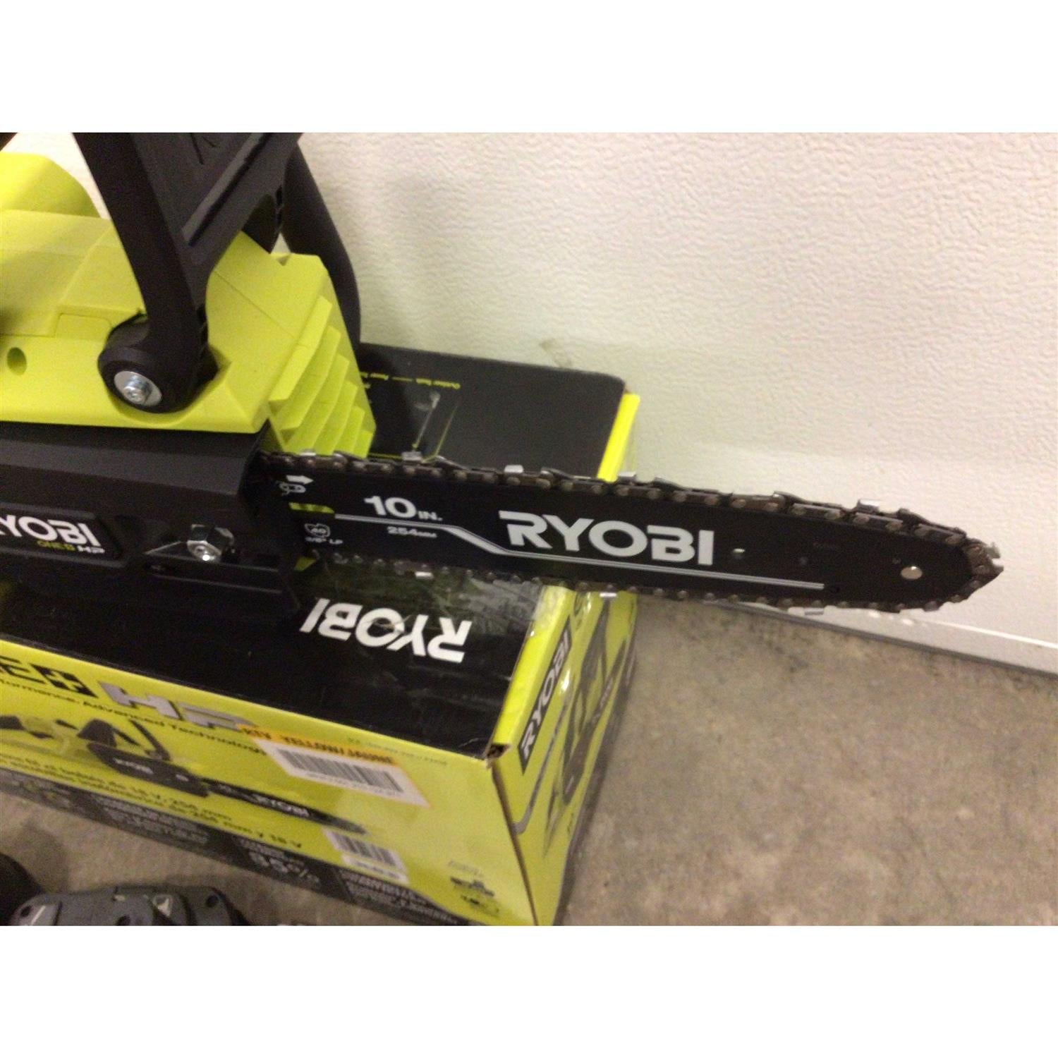 RYOBI ONE+ HP 18V Brushless 10 in. Battery Chainsaw with 4.0