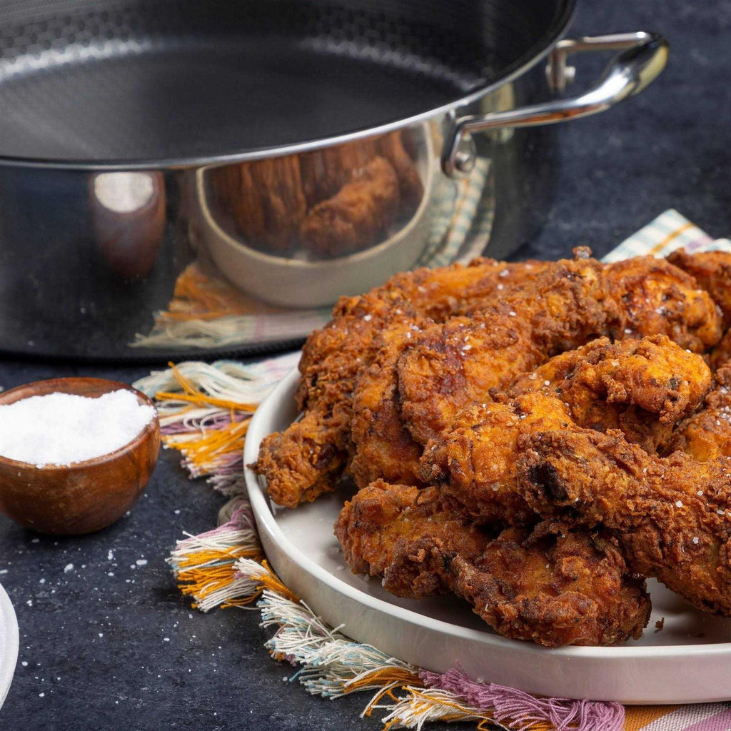 Hexclad 7 Quart Hybrid Stainless Steel Deep Saut Pan Fryer with Glass Lid