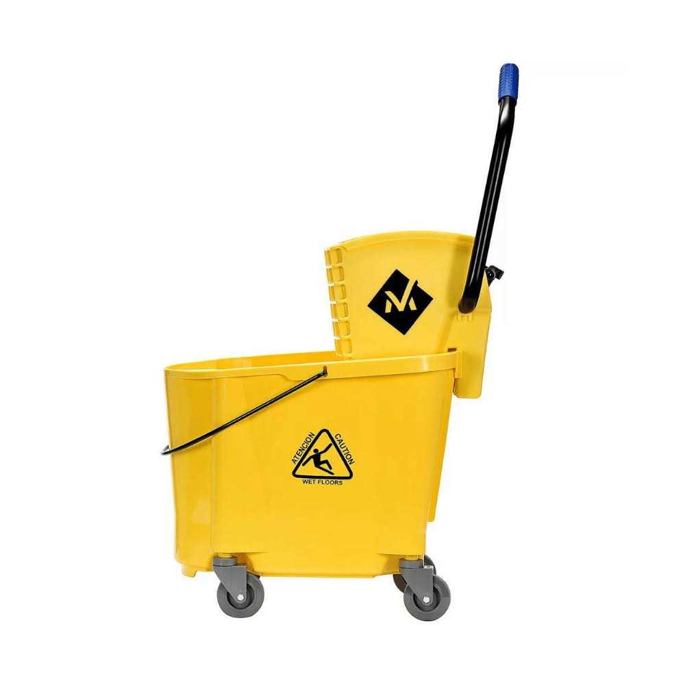 Member’s Mark Commercial Mop Bucket with Wringer