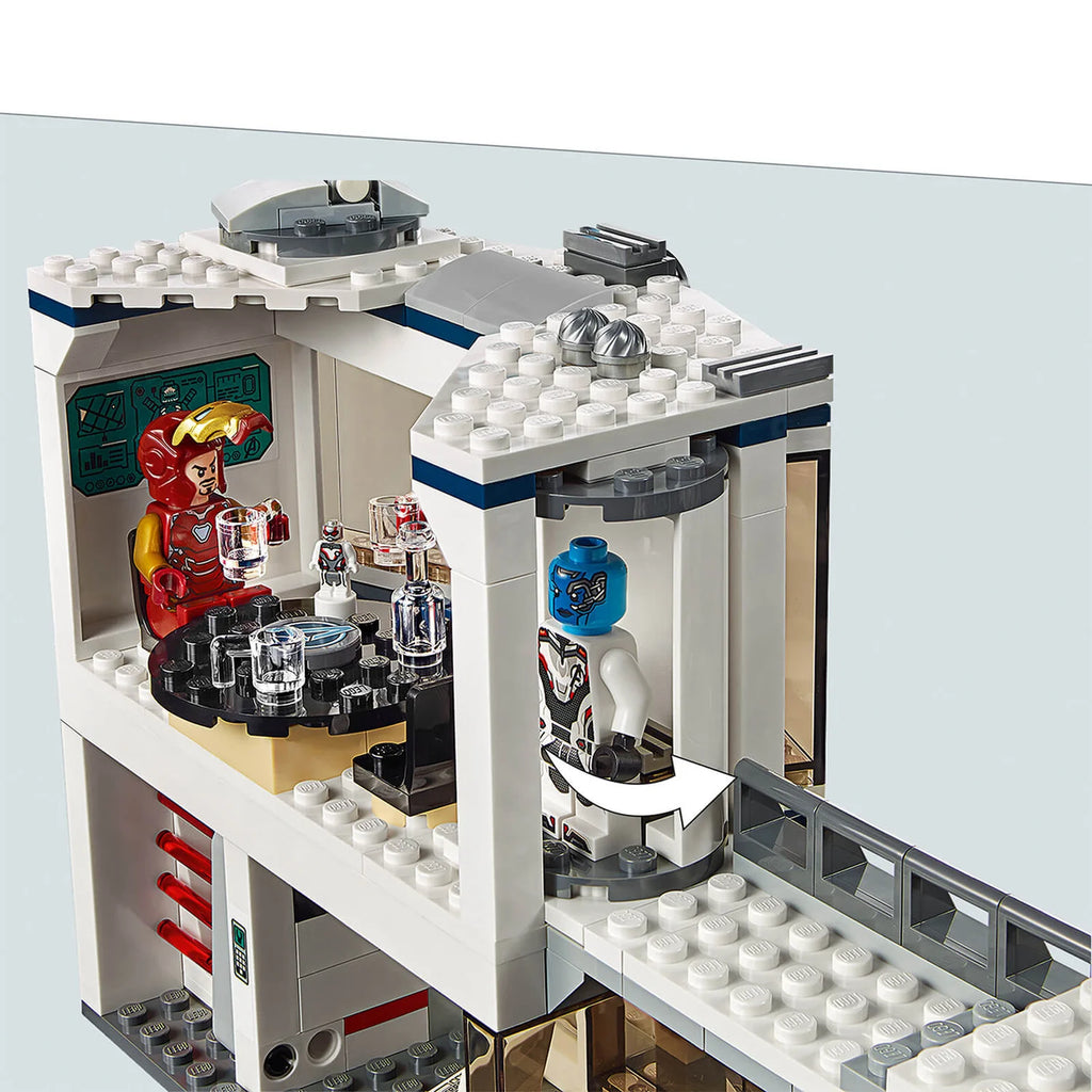 LEGO Marvel Avengers Compound Battle Set (76131)