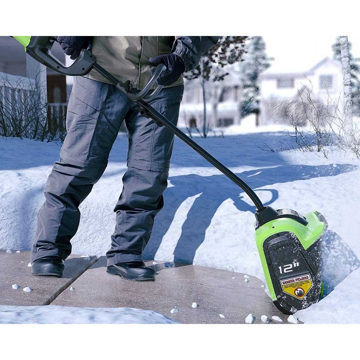 Greenworks 60V 12-in Cordless Battery Brushless Snow Shovel 2608602