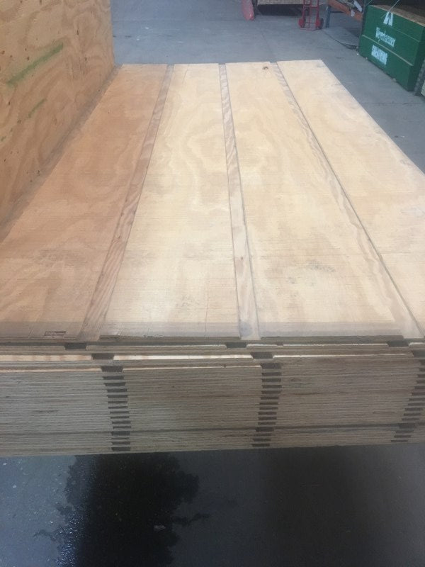 5/8″ RB&B PINE SIDING 4X8 12″ OC