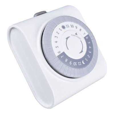 GE 15076 Indoor Plug-In 24-Hour Big-Button Mechanical Timer