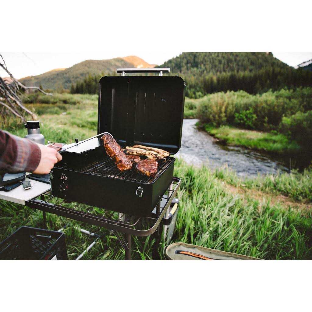 Traeger Ranger TFT18KLD