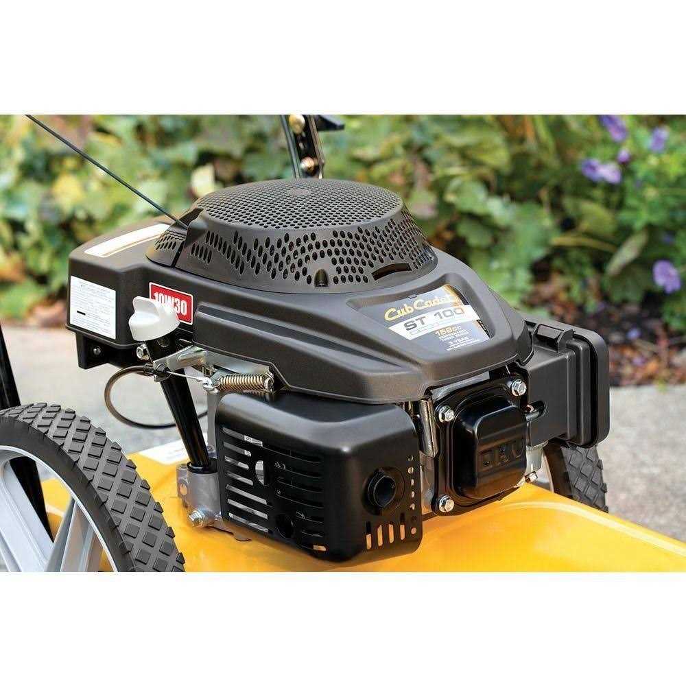 Cub Cadet ST 100