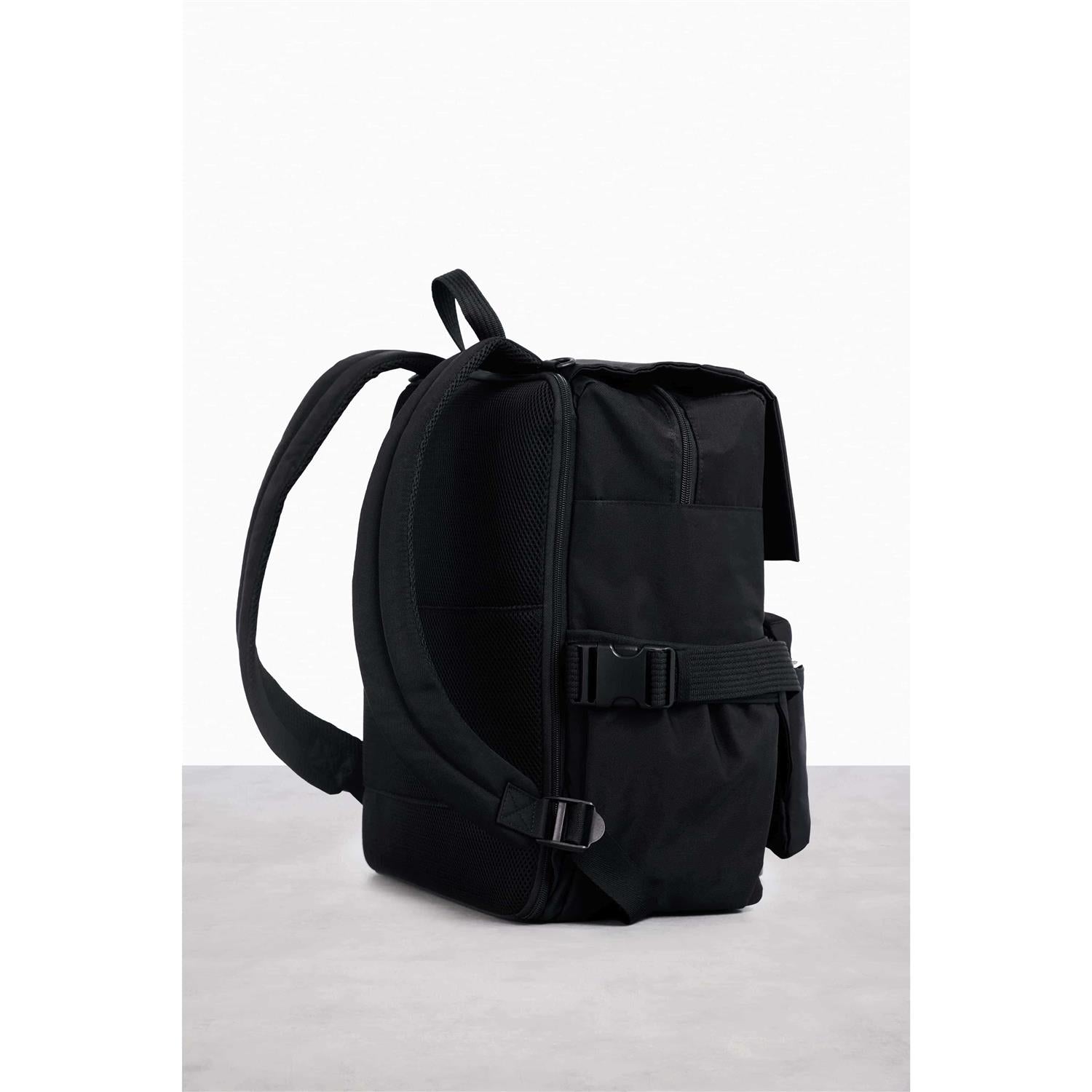 BÉIS ‘The Ultimate Diaper Backpack