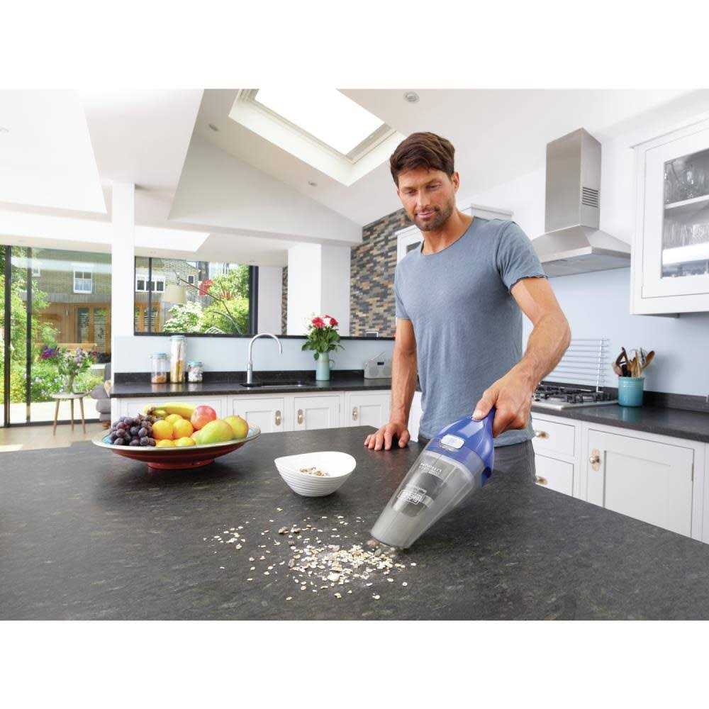 Black & Decker Dustbuster QuickClean HNVC115J22 Cordless Handheld Vacuum