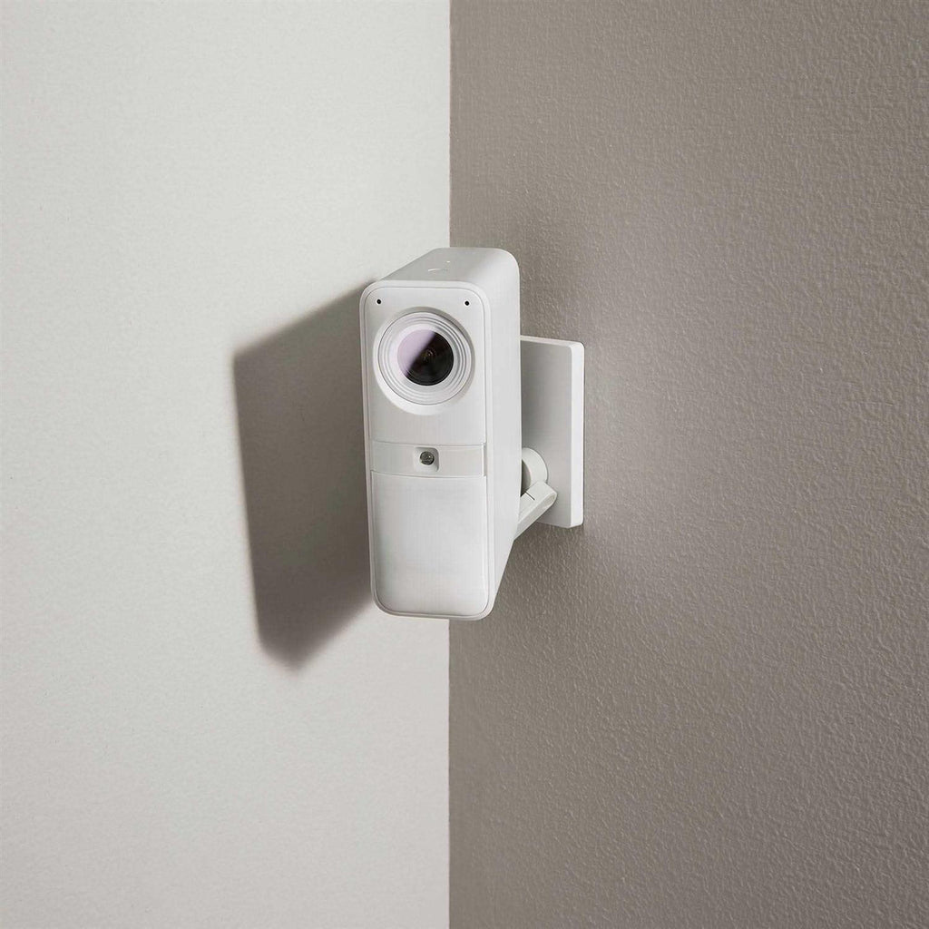 SimpliSafe Indoor Home Security System with Smart Alarm Wireless Indoor Camera 8-piece