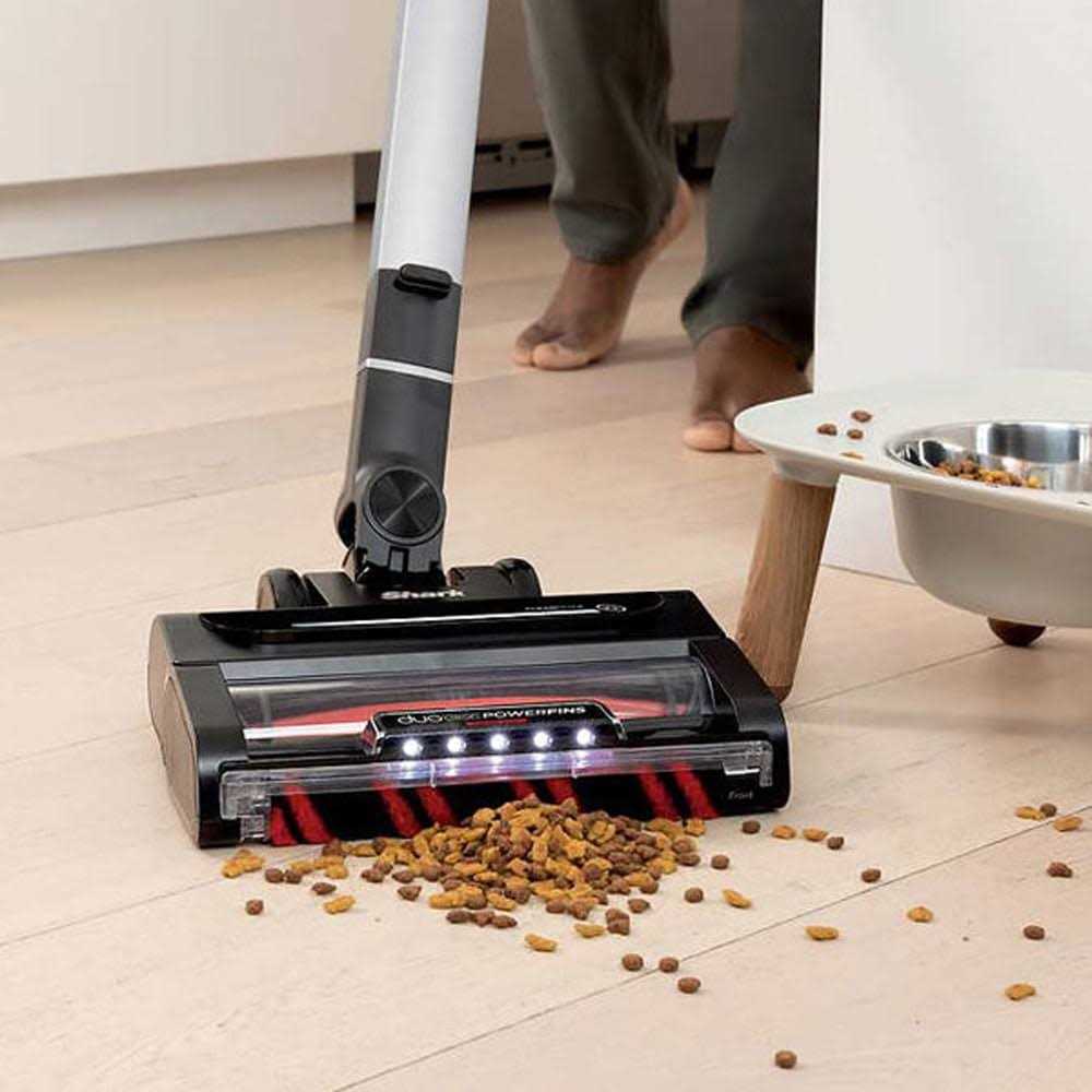 Shark Stratos Cordless Stick Vacuum with Clean Sense IQ Bundle