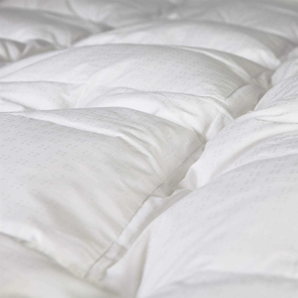 Grandeur Collection Down and Goose Feather Cotton Bed