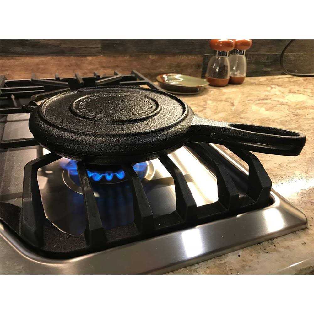 Lehman’s Cast Iron Waffle Maker Pre-Seasoned Stovetop 2 Piece Hinged Waffle Pan Makes 7 Round Waffles