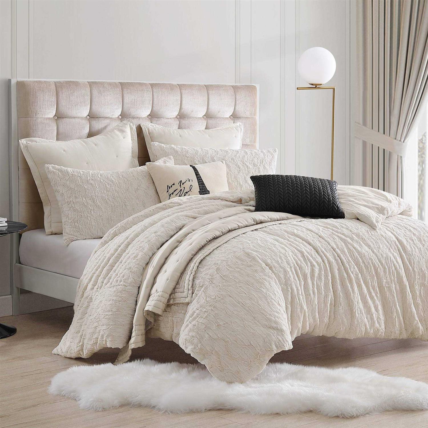 Karl Lagerfeld Paris Heavenly Faux Fur Set