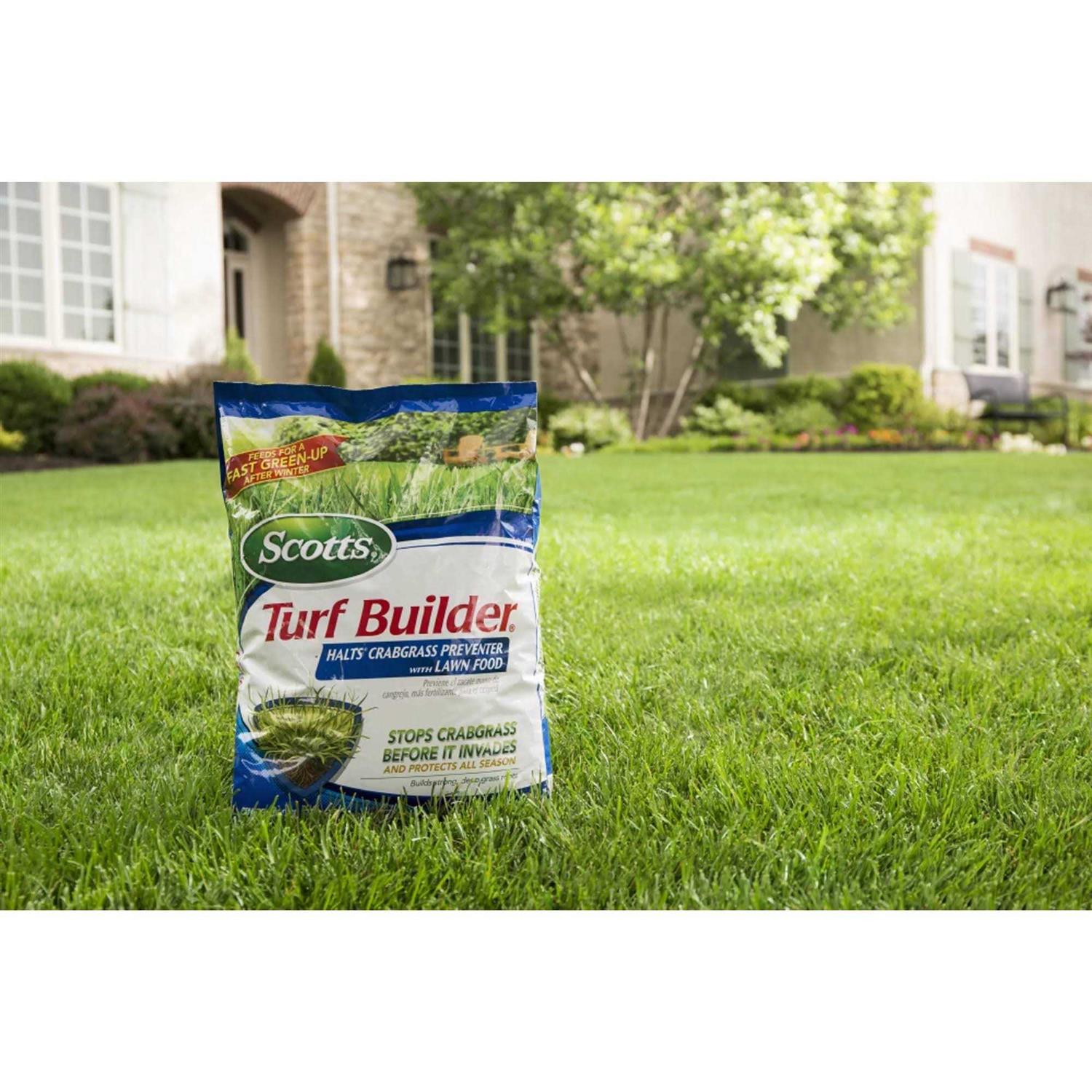 Scotts Turf Builder Halts Crabgrass Preventer with Lawn Food