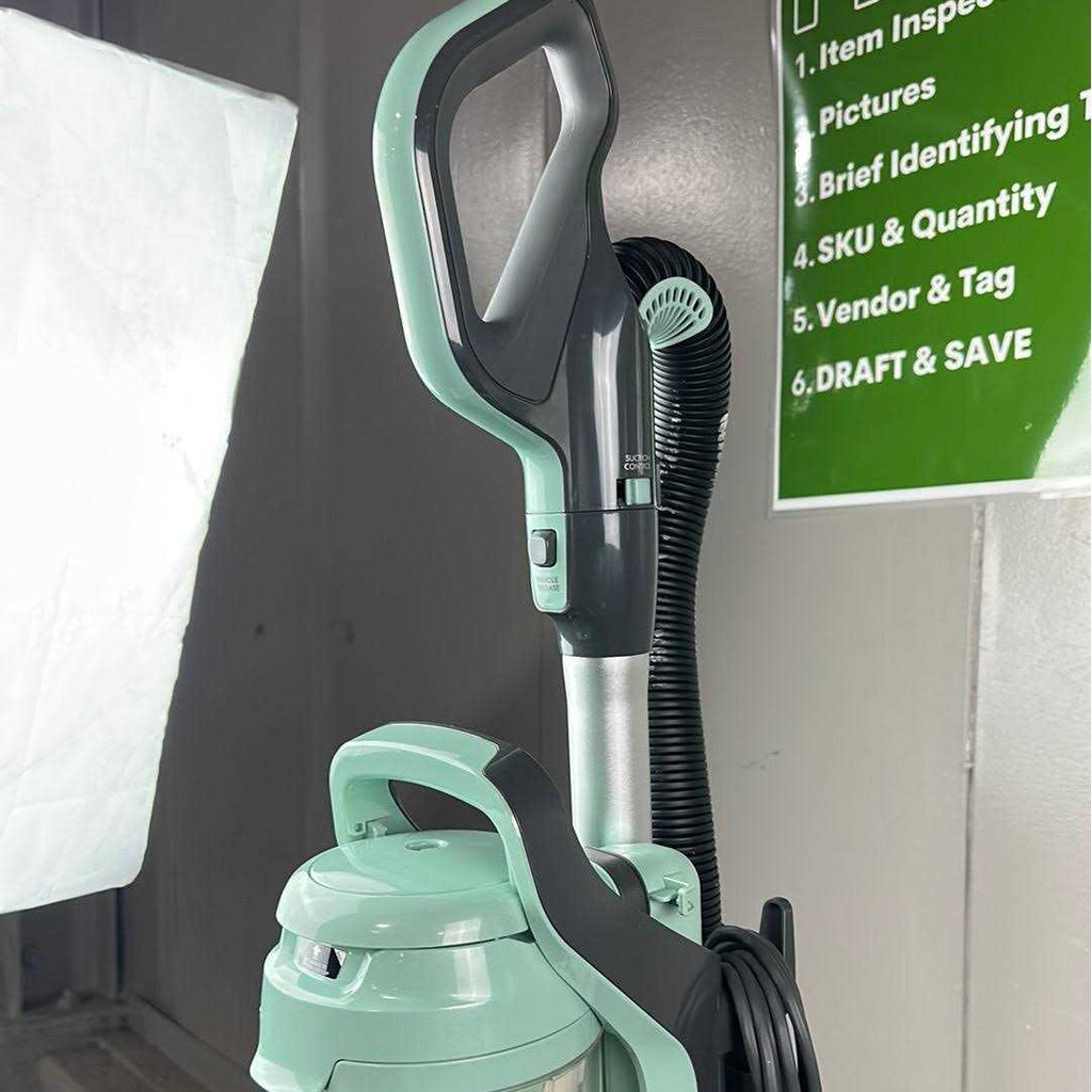 Kenmore Pet Friendly Crossover Bagless Upright Vacuum Cleaner