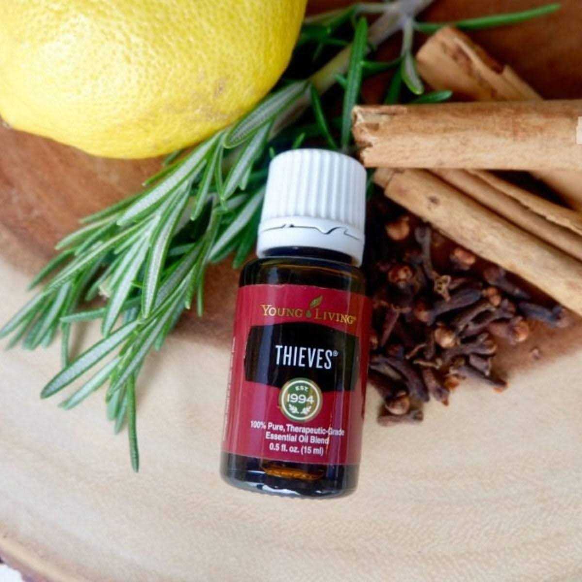 Thieves Essential Oil Young Living 15ml
