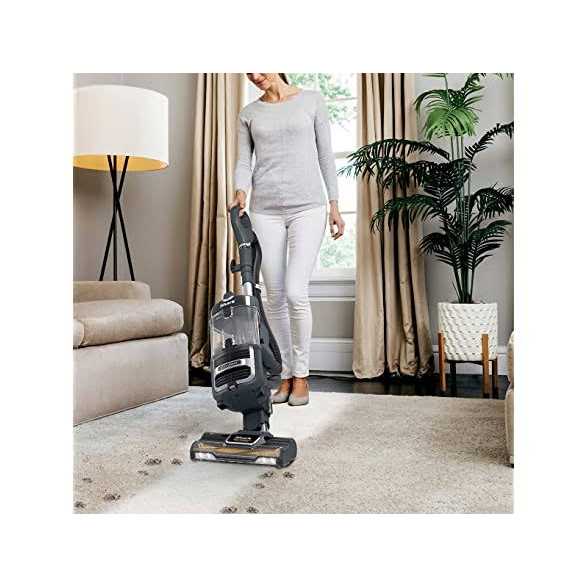 Shark Navigator Vacuum Lift-Away Self Cleaning Brushroll HEPA Filter UV725 Gray