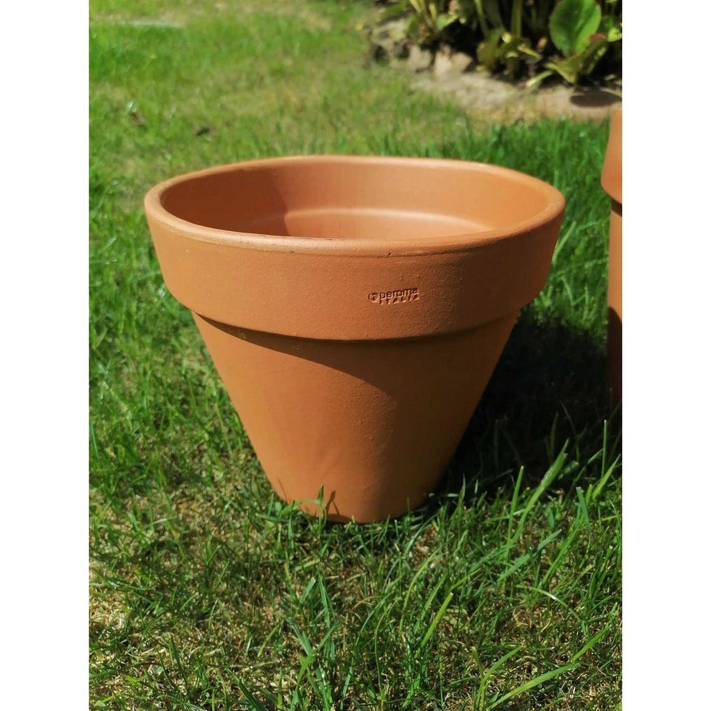 Deroma Terra Cotta Clay Pot