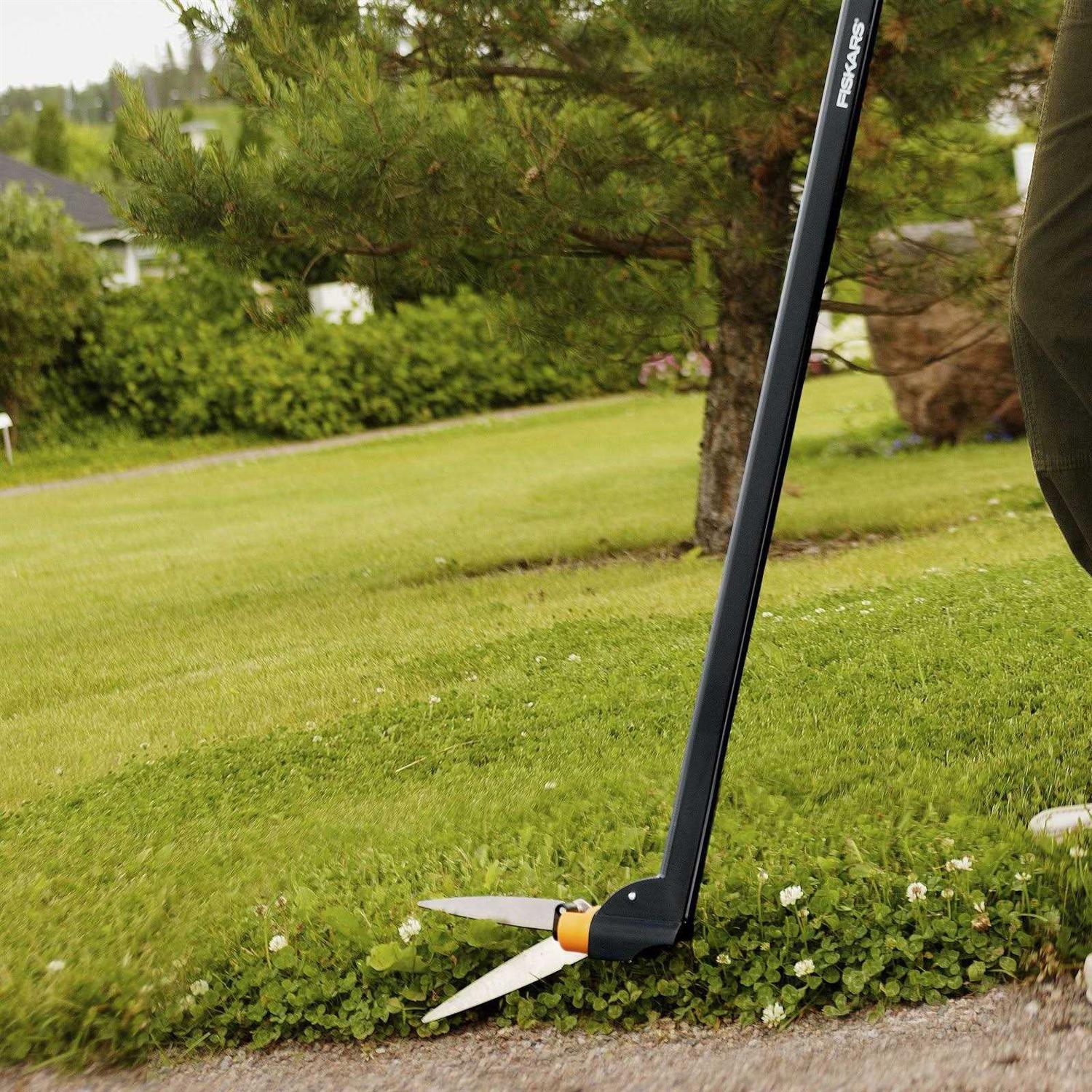Fiskars Long-Handle Swivel Grass Shears