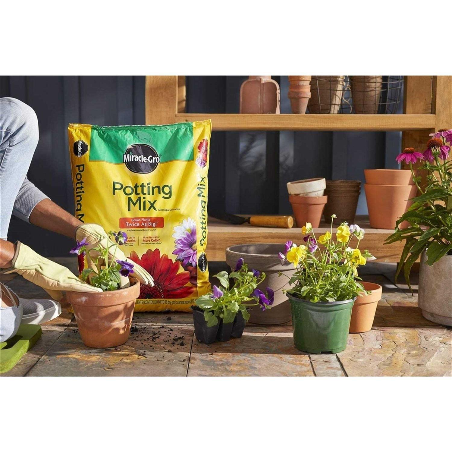 Miracle Gro Potting Mix