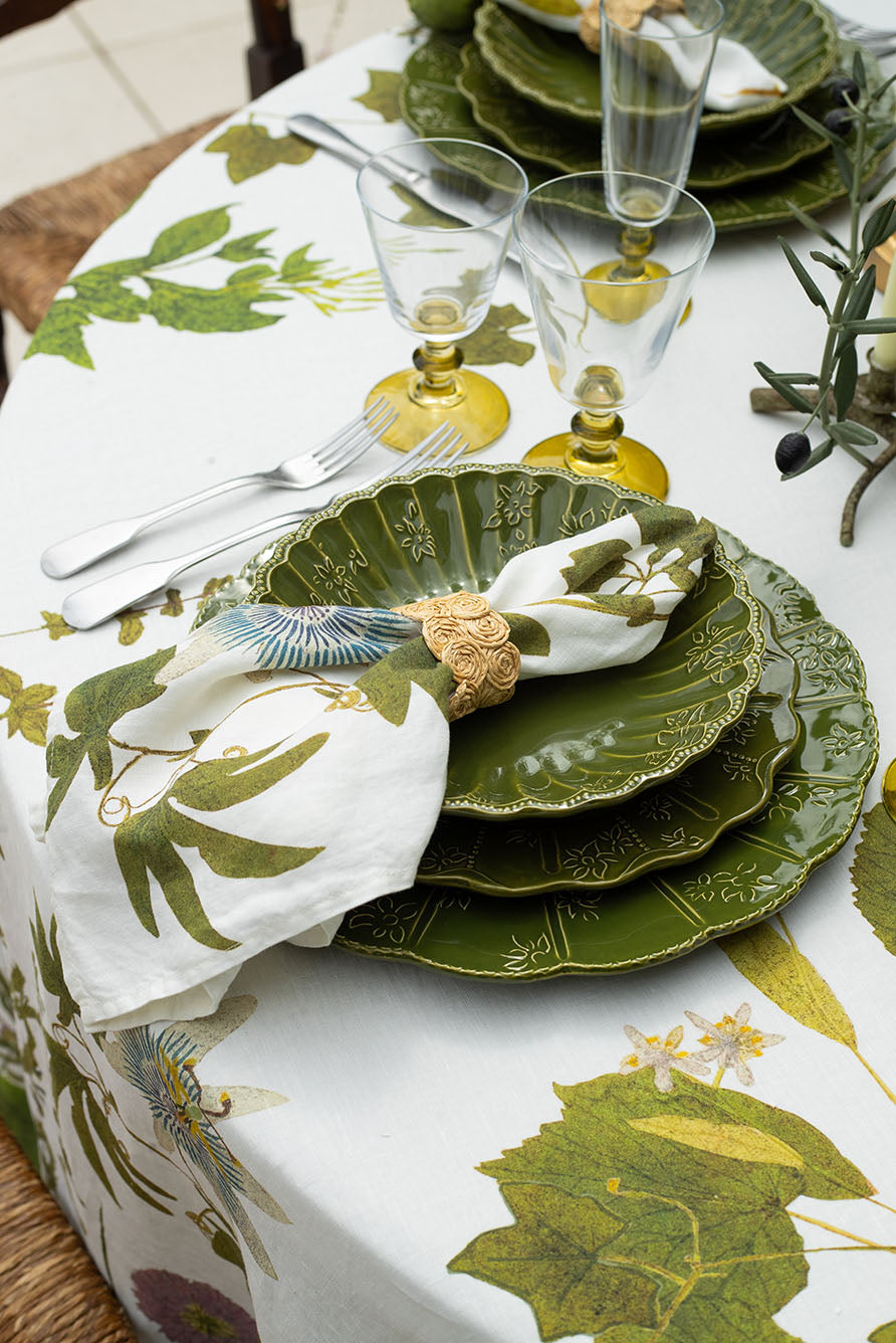 Herb Garden Round Linen Tablecloth – 102 Inch Botanical Print Dining Cover