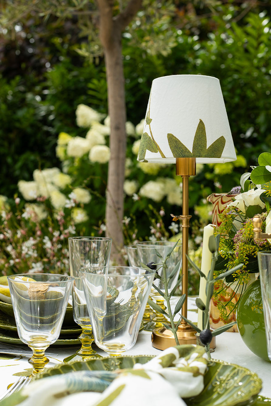 Herb Garden Round Linen Tablecloth – 102 Inch Botanical Print Dining Cover