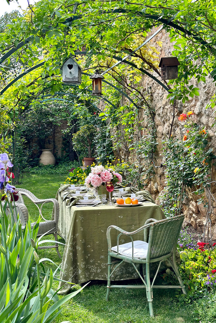‘Falling Flower’ Rectangular Linen Tablecloth – Avocado Green