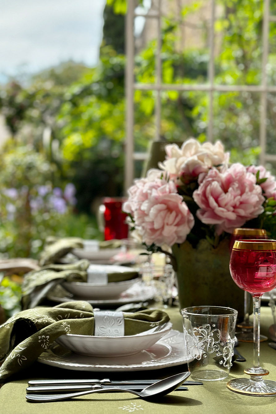 ‘Falling Flower’ Rectangular Linen Tablecloth – Avocado Green