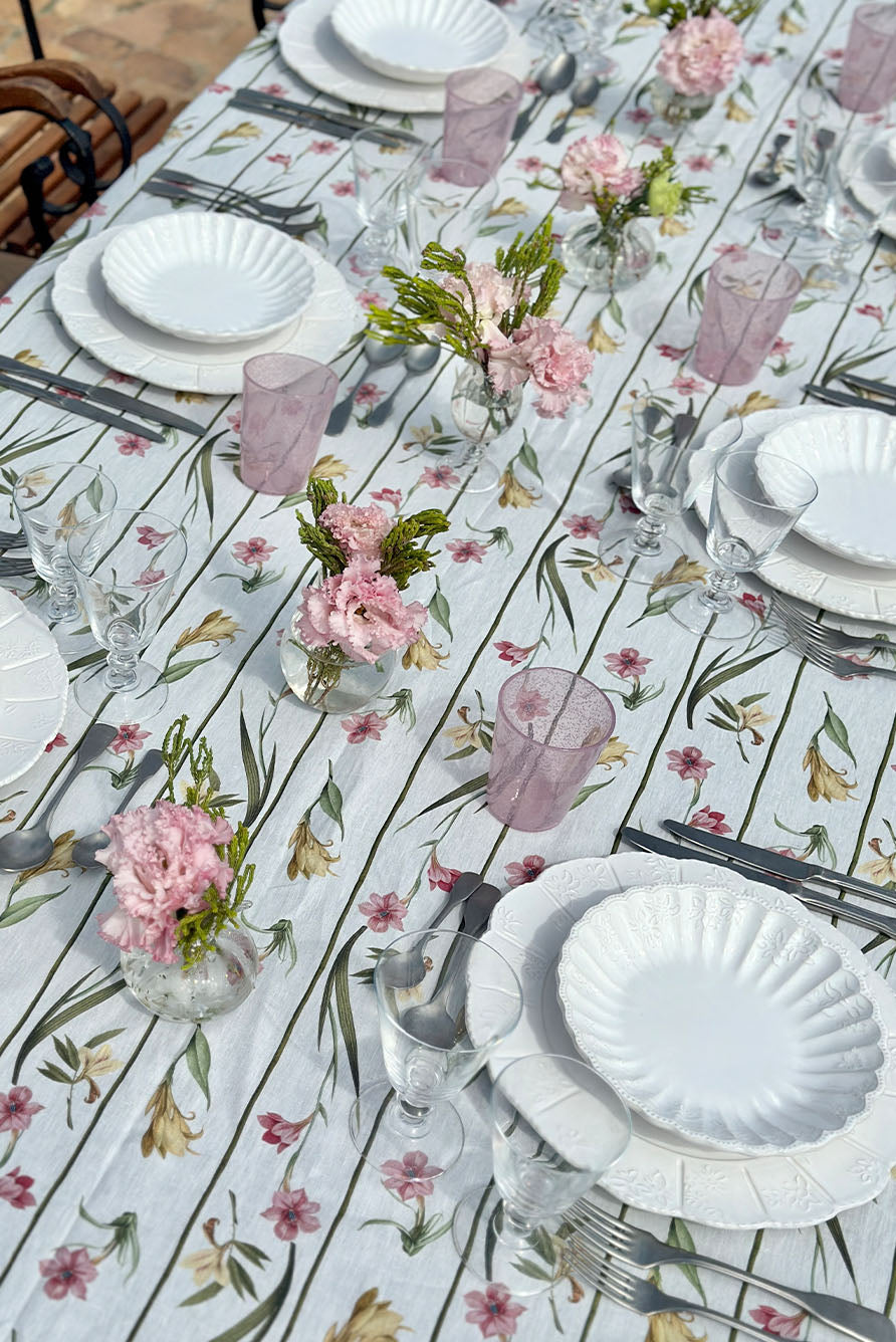 Premium Rectangular Linen Tablecloth – Breathable Fabric for Dining & Events